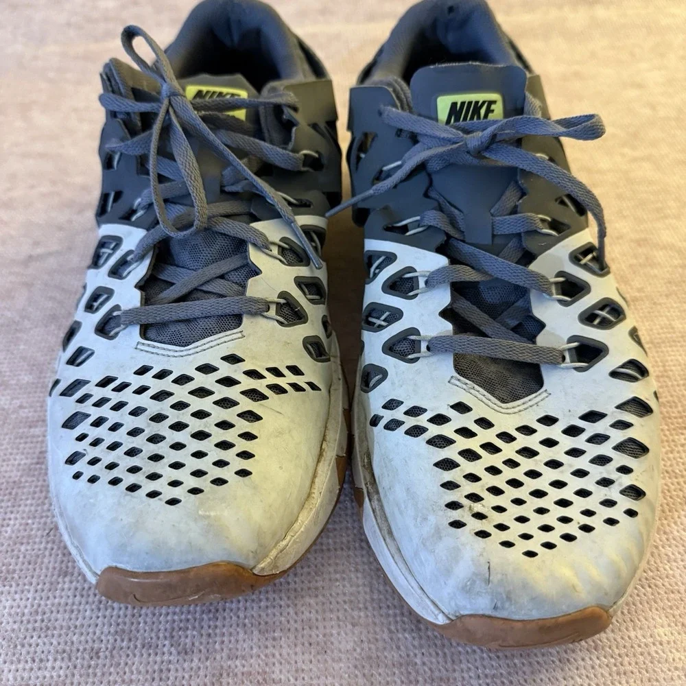 Nike Mens Train Speed 4 843937-005 Gray Gum Running‎ Shoes Sneakers Size 12